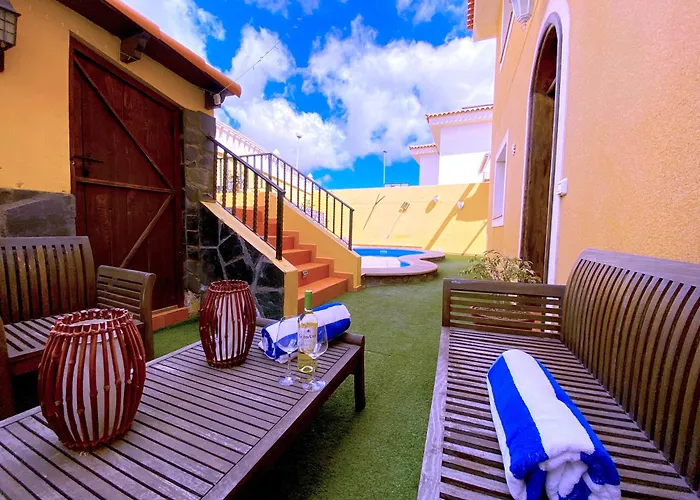 Tropicalidays Cardones * San Isidro (Tenerife)